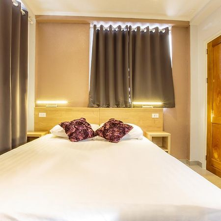 Q-Inn Boutique Hotel Παραμαρίμπο Εξωτερικό φωτογραφία