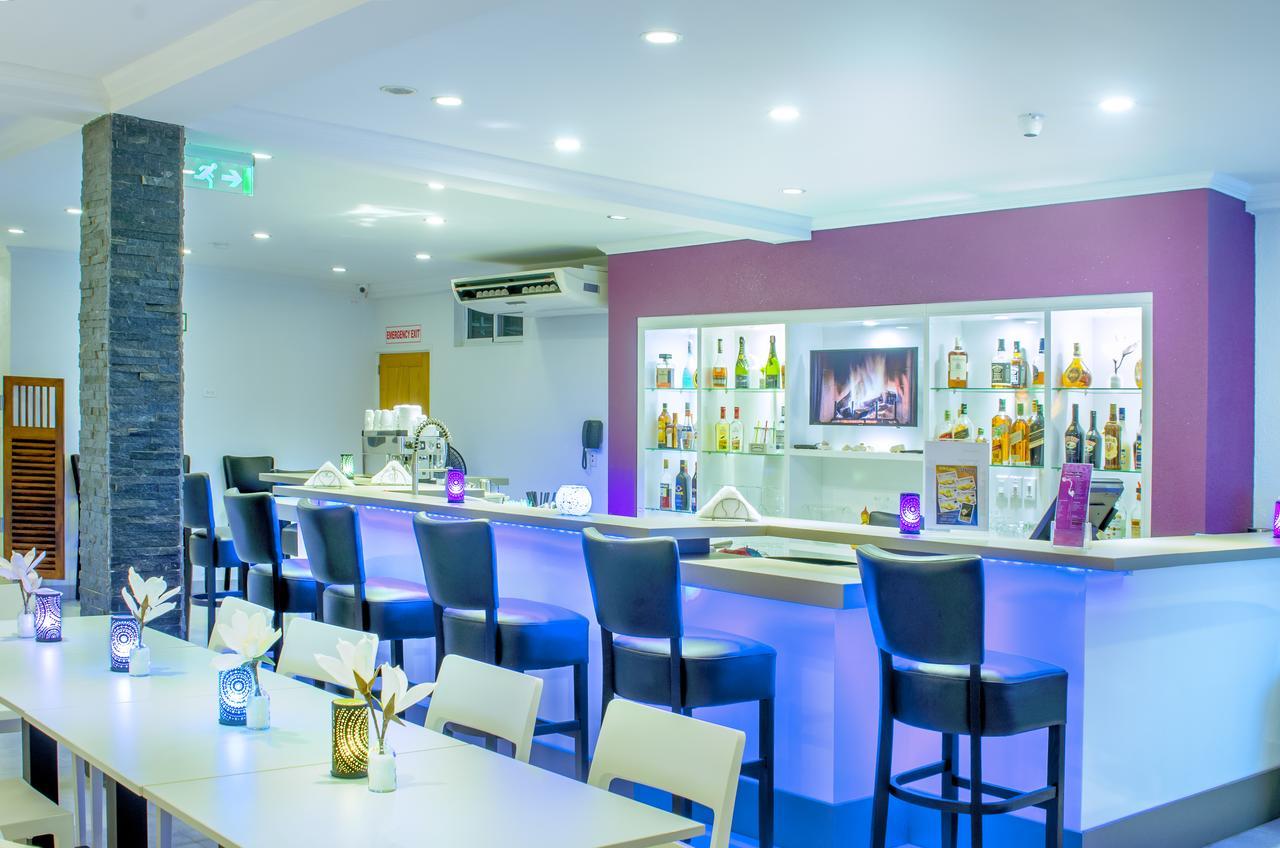 Q-Inn Boutique Hotel Παραμαρίμπο Εξωτερικό φωτογραφία