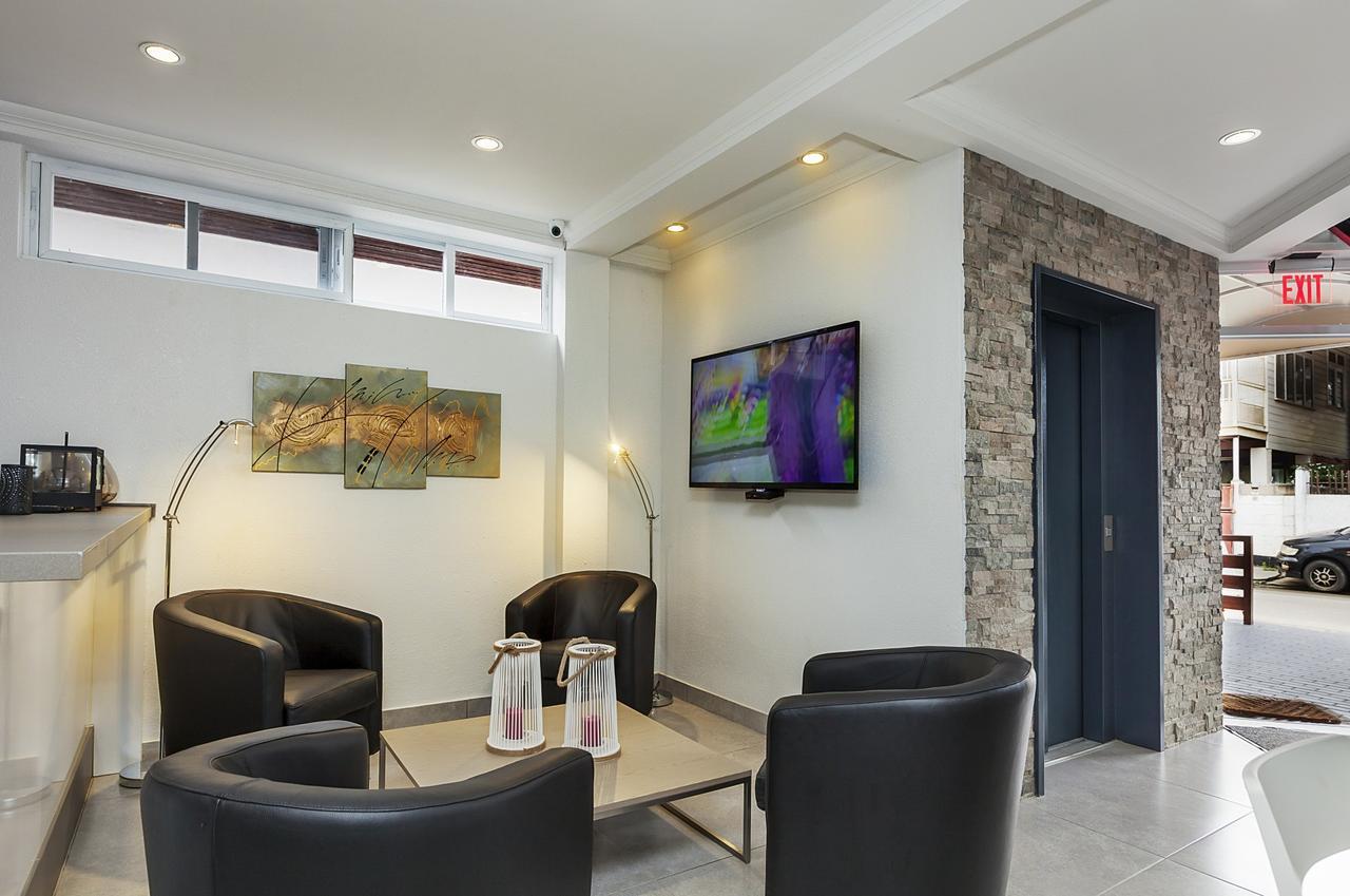 Q-Inn Boutique Hotel Παραμαρίμπο Εξωτερικό φωτογραφία